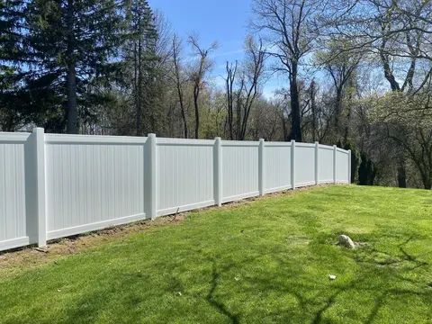 Vinyl fencing