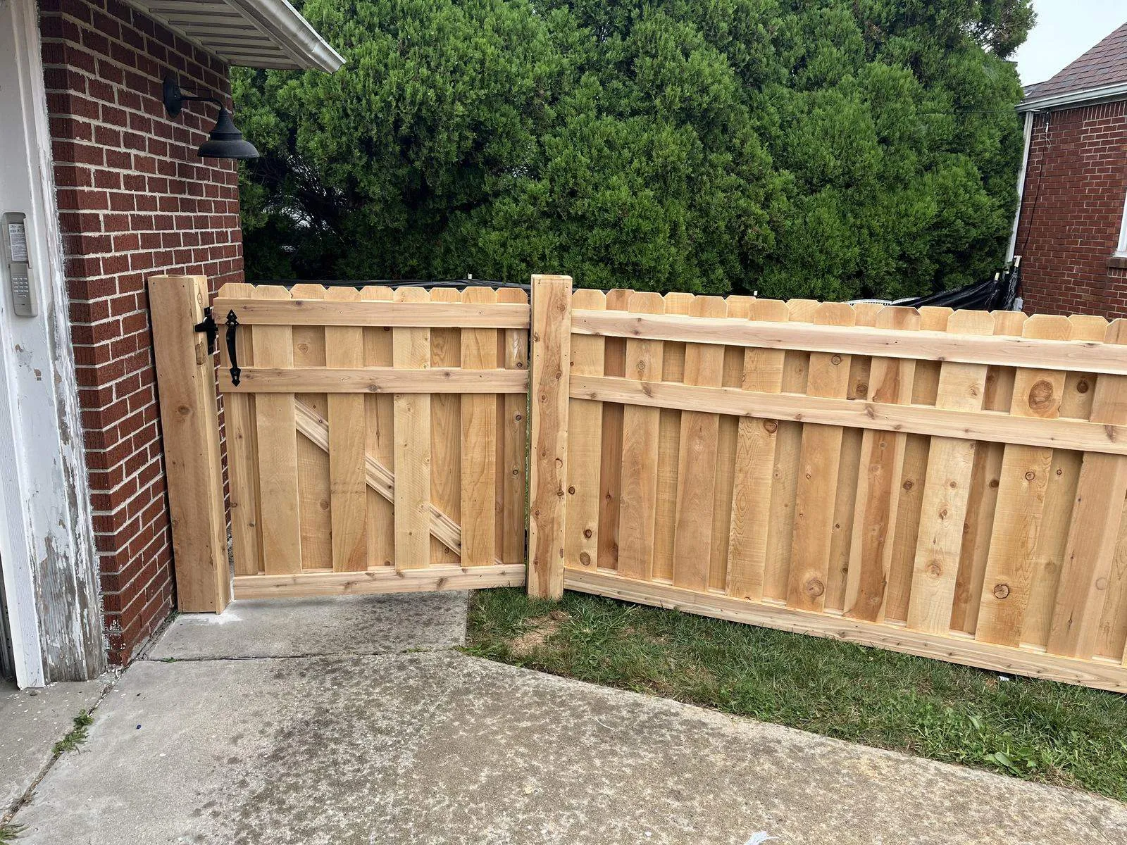 Cedar shadowbox fence and matching gate