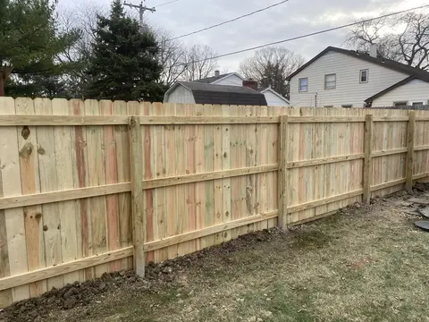 Wood privacy fence, viewed from the rail side