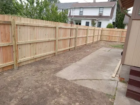 Wood privacy fence, viewed from the rail side
