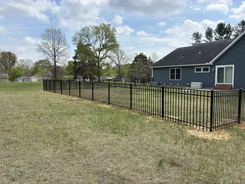 Flat-top ornamental metal fencing