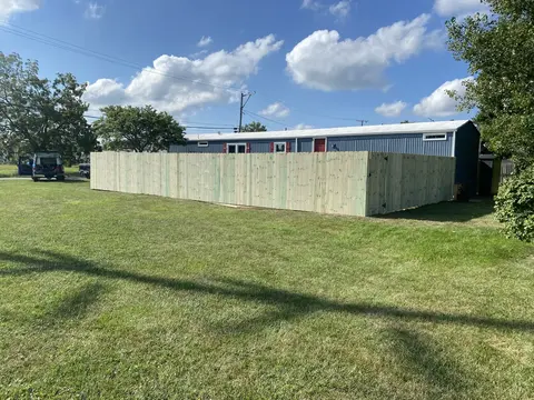 Wood privacy fencing