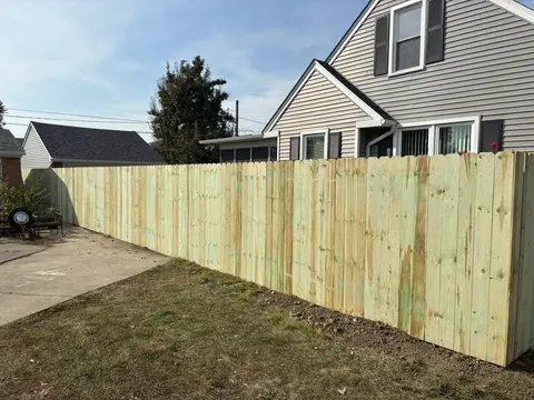 Wood privacy fencing