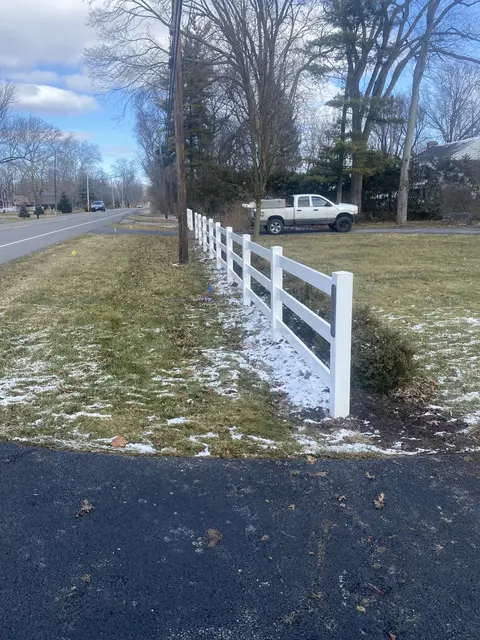 Vinyl fencing